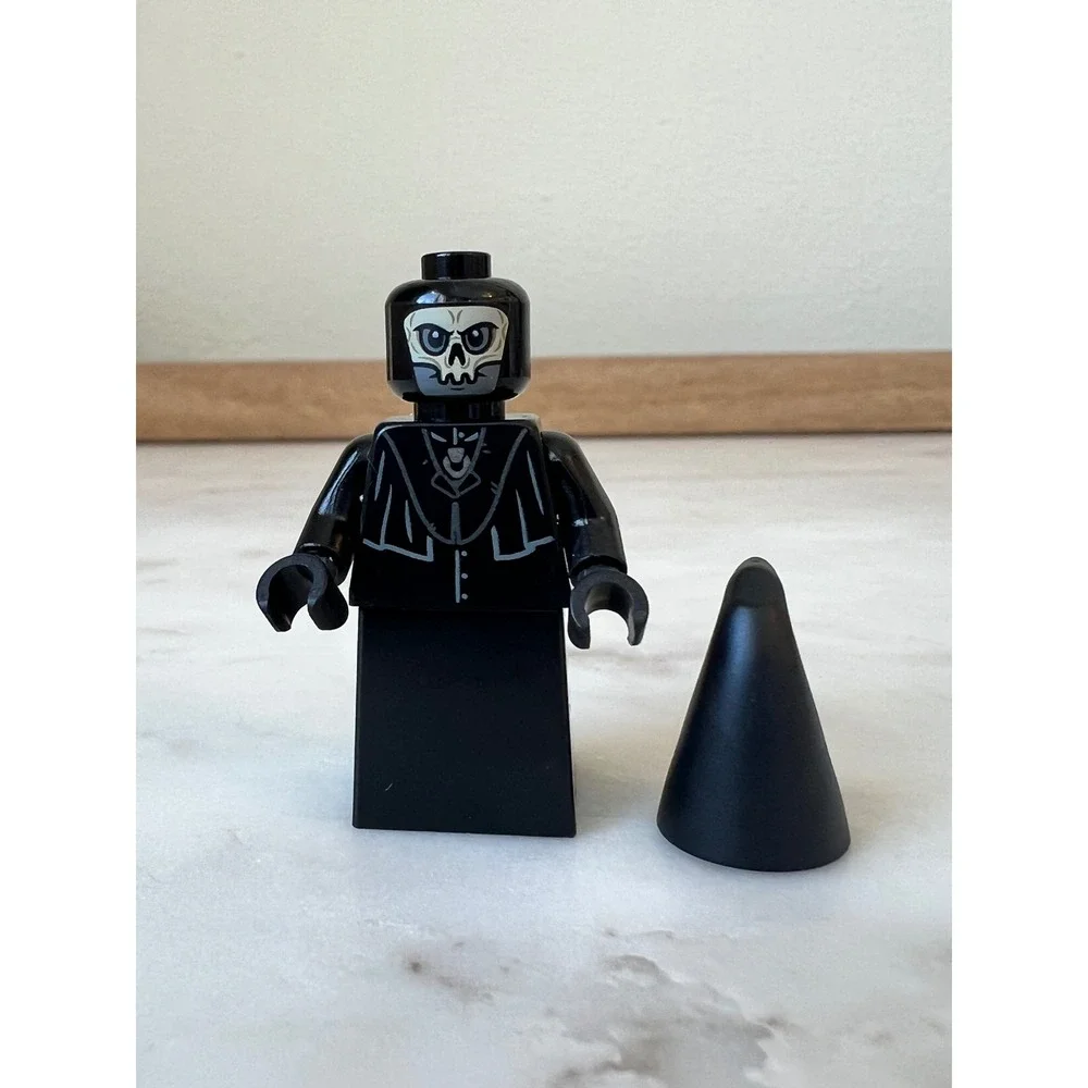 LEGO Death Eater with Cone Hat Minifigure